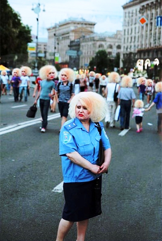 Девушка - милиционер (Украина)